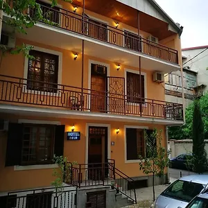 Salo ** Tbilisi